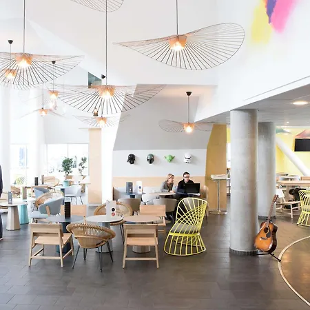Novotel Suites Lille Europe-2